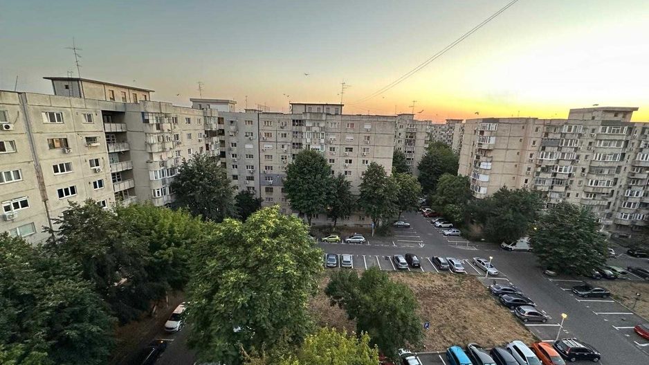 Garsoniera spațioasa – Mihail Sebastian - KAUFLAND - Poză 6