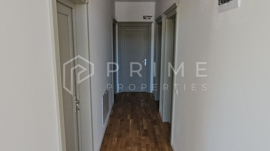 Vilă chalet modern cu perete panoramic de sticlă - Livezeni, Mureș - Poză 8