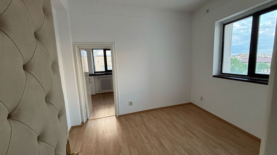 Spatiu de birouri de inchiriat - Piata Romana - Poză 4