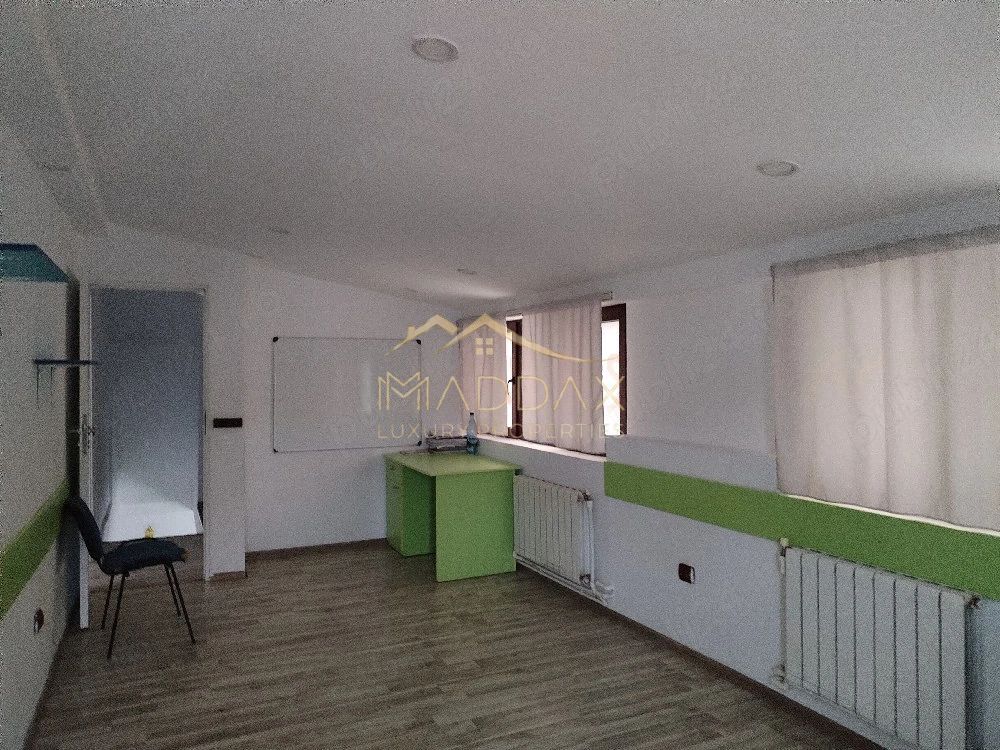 Vila cu 5 camere *276mp* // Zona Rahova - Poză 6