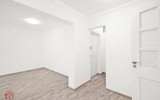 Vanzare spatiu comercial in Galati, str Gheroghe Doja, renovat - Poză 7
