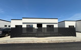 Casa/Vila cu 4 camere de vânzare - Izvor,Tărlungeni - Poză 16