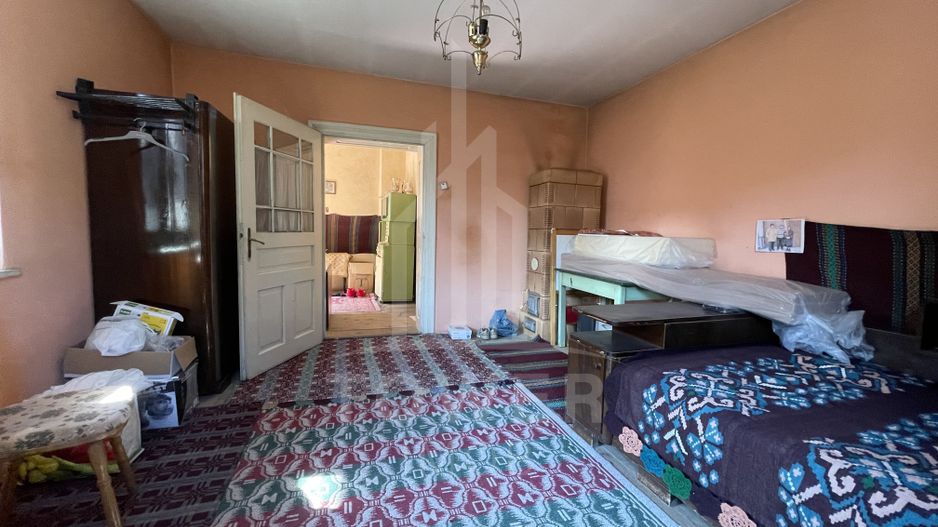 Casă individuală | 2 corpuri | Șură și anexe | teren 1460 mp – Porumbacu De Jos - Poză 12