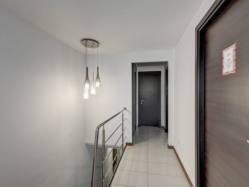 Vila 3 camere in Cosmopolis, mobilata si utilata - Poză 6