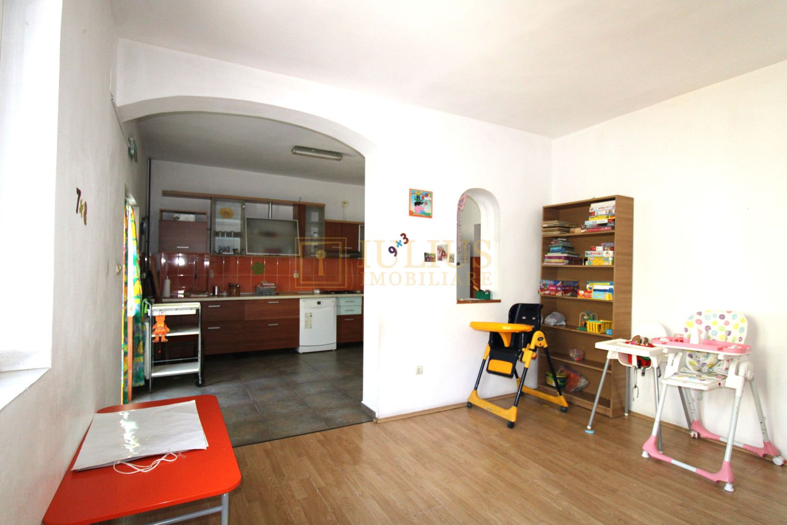 Casa ideala pentru activitati Comerciale. (gradinita, after school, ...) - Poză 11