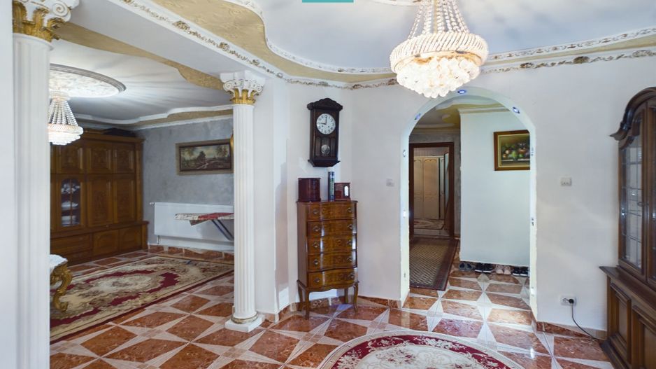 Casă stil conac pe drumul Cetății - Șiria - Poză 30