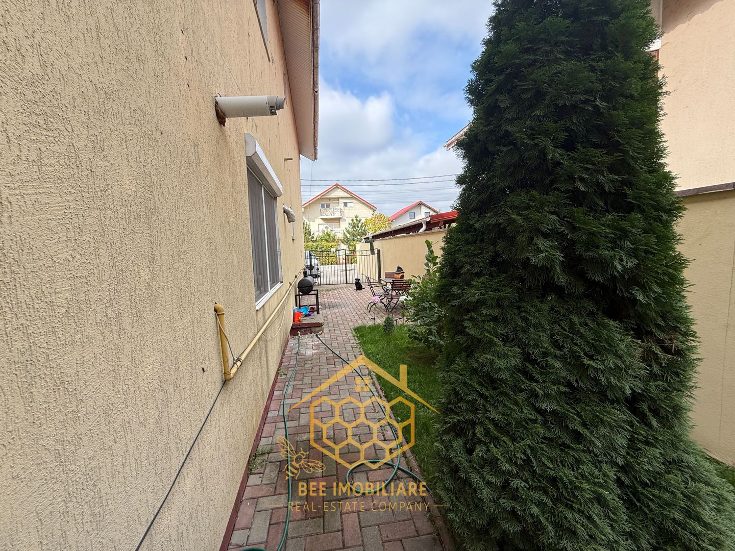 Apartament modern cu 3 camere și curte proprie in Cartier Magnolia - Poză 13