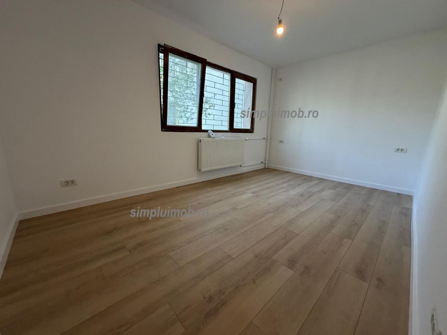 Metrou Titan renovat complet 3 camere - Poză 4