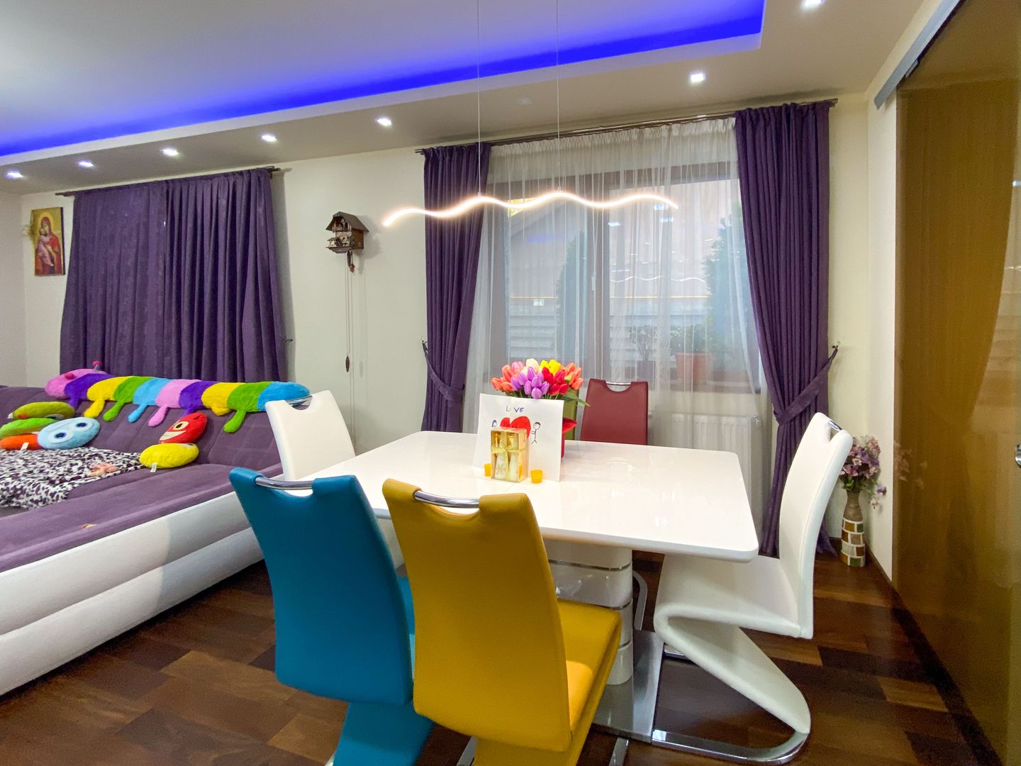 Descoperă Eleganța și Rafinamentul: Vila de Vis pe un lot generos - Poză 13