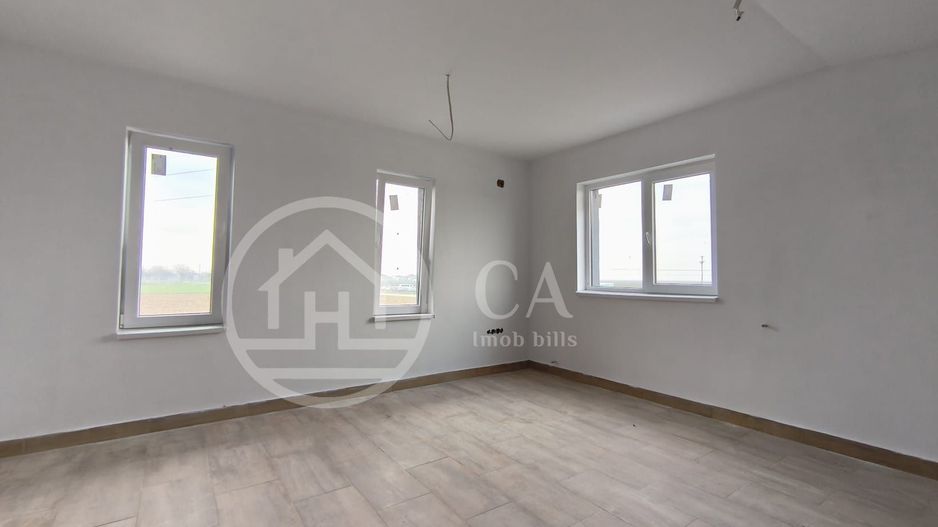 Hala de inchiriat, situata la intrare in Livada, Bihor - Poză 9