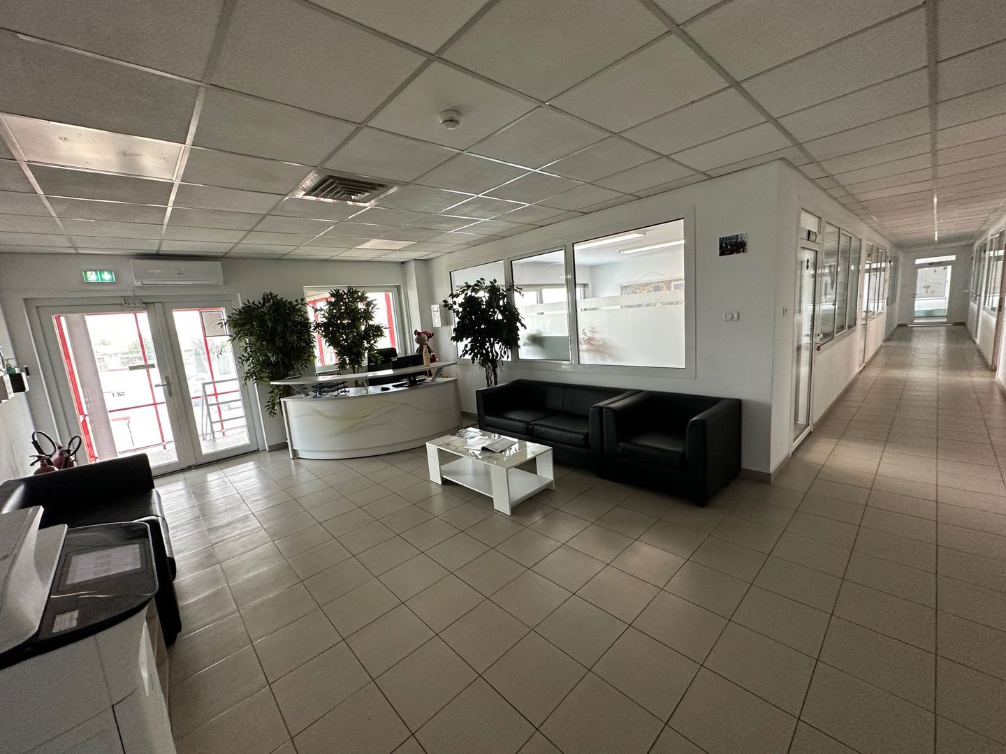 Hala pentru producție + birouri   10.000 mp - Poză 9