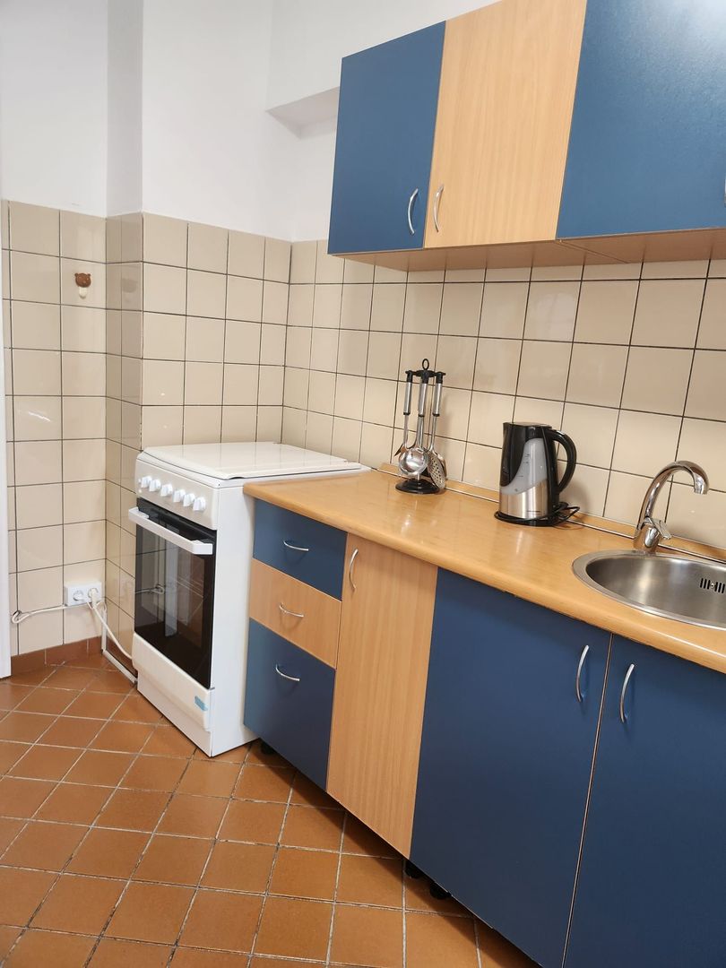 De Inchiriat Garsoniera Bd. Decebal LUX cu TERASA langa Rond Alba Iulia - Poză 19