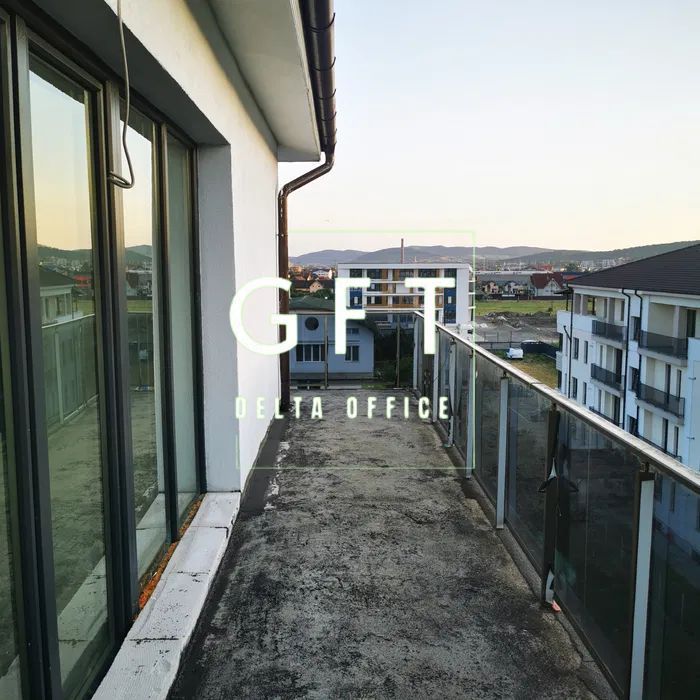 Penthouse 4 camere în Bistrița cu terasă panoramică - Poză 8