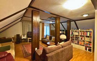 Vilă cu 10 camere P+2E+M 400 M² utili 2800 M² Teren Comandau - Poză 7