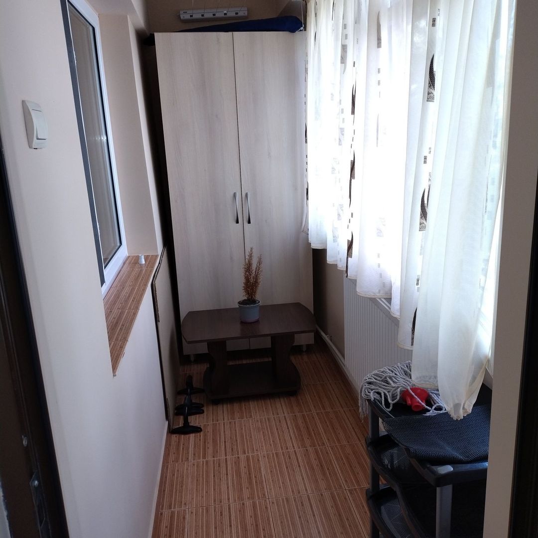 Apartament 2 camere, Micro 39, etaj 3, renovat - Poză 8