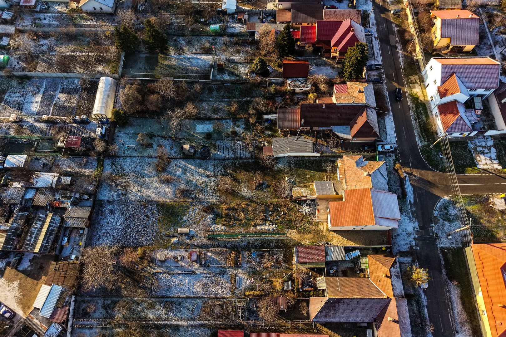 Casă Nouă cu etaj semifinalizată în Aradul Nou, zonă excelentă - Poză 8