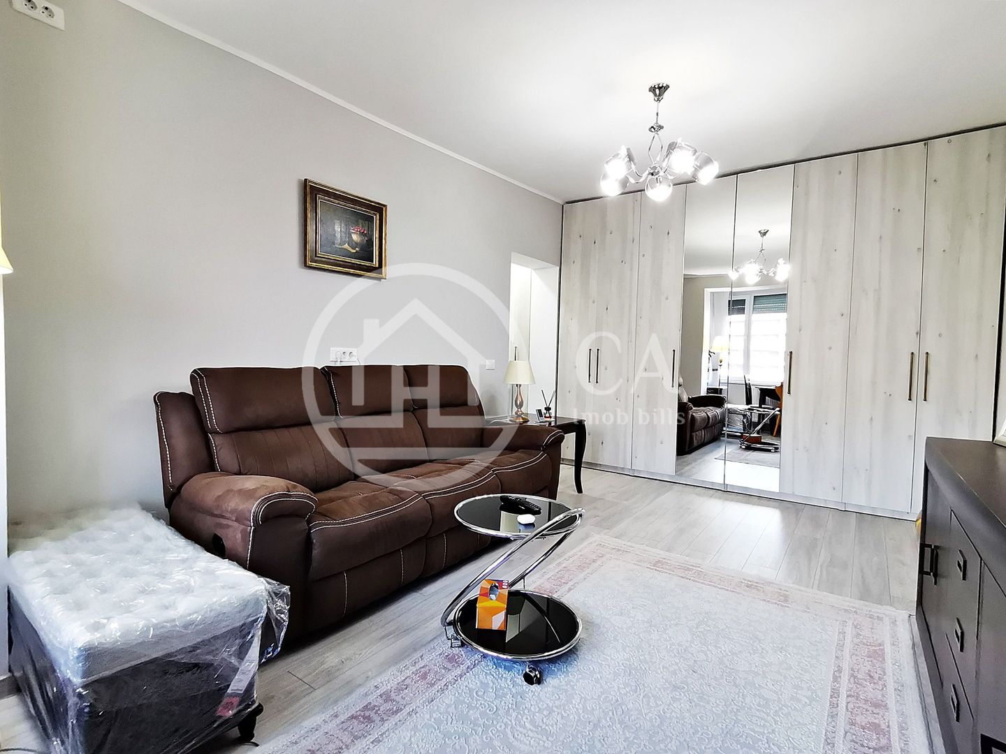 Apartament cu 2 camere de vanzare in zona Decebal, Oradea - Poză 2