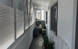 APARTAMENT DEOSEBIT 3 CAMERE – ZONA PIAȚA VICTORIEI – COMPLET RENOVAT! - Poză 8