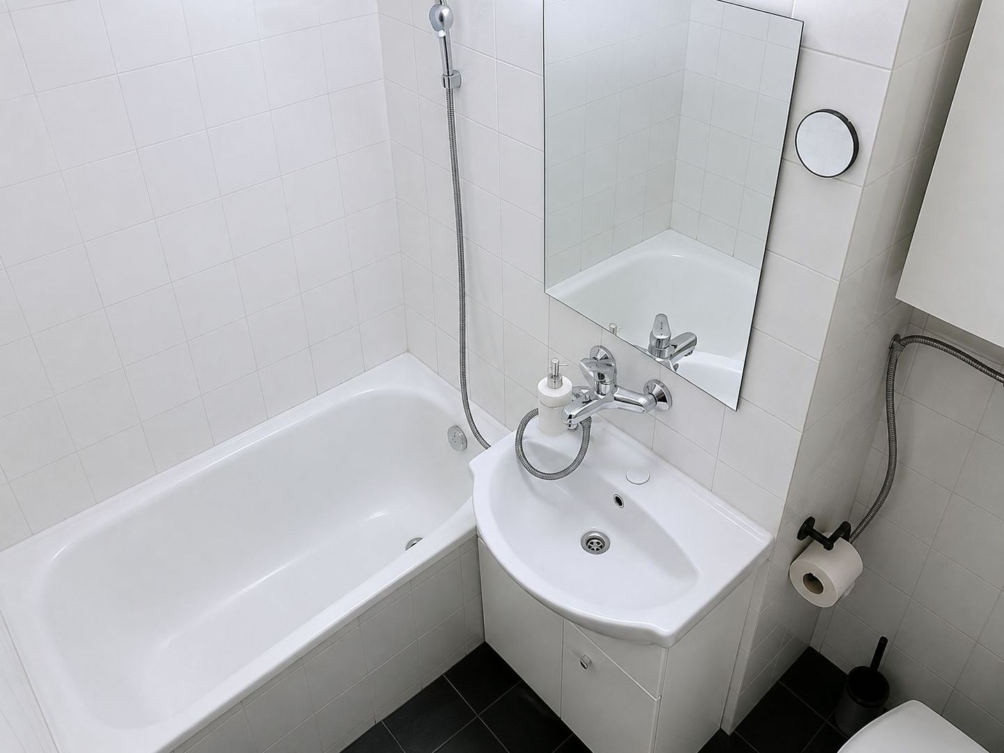 Apartament cu 2 camere de închiriat în Dacia – Locație excelentă - Poză 4