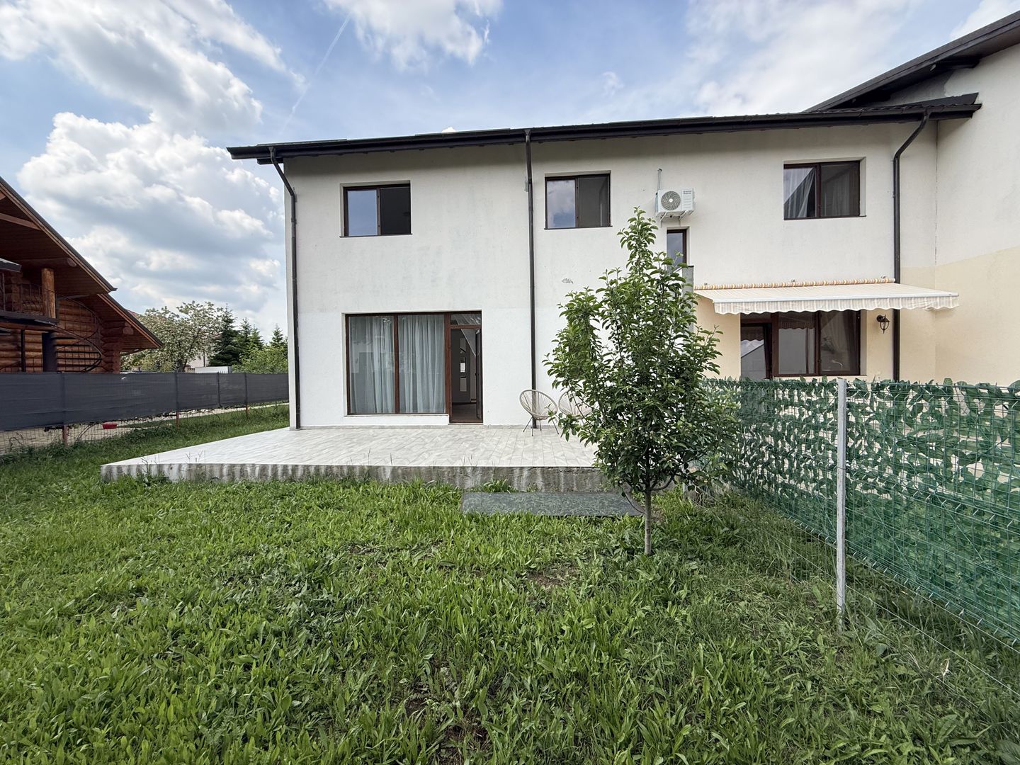 Vila 4 camere cu arhitectura deosebita langa pădure in Corbeanca ! - Poză 3