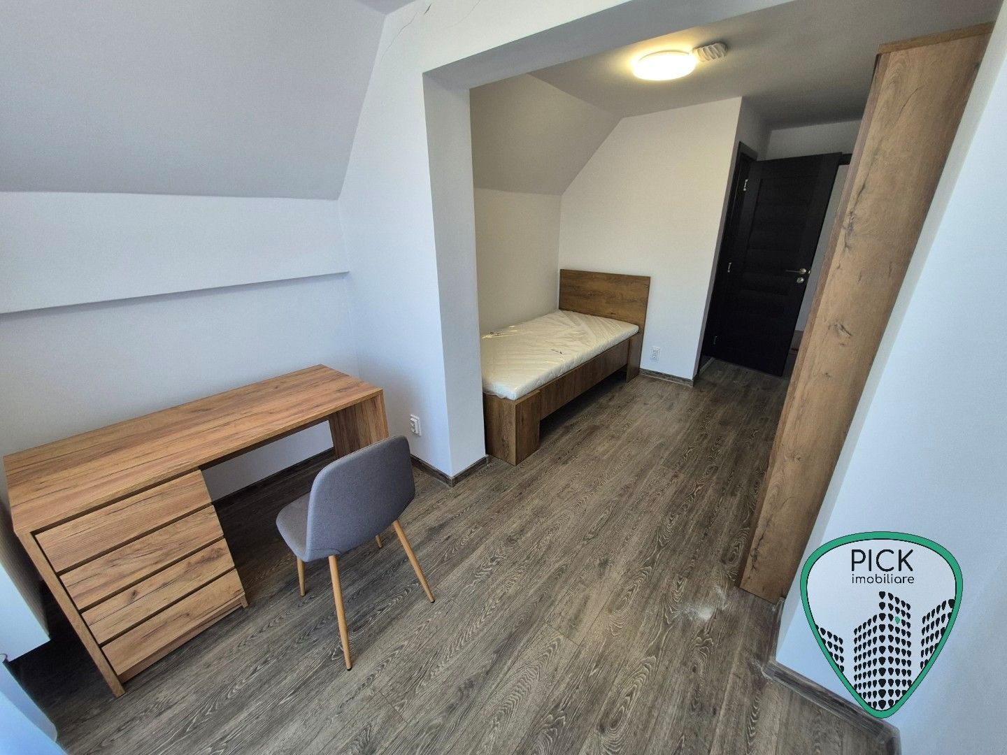 P 4244 - Apartamente de închiriat Zona 7 Noiembrie - Poză 14