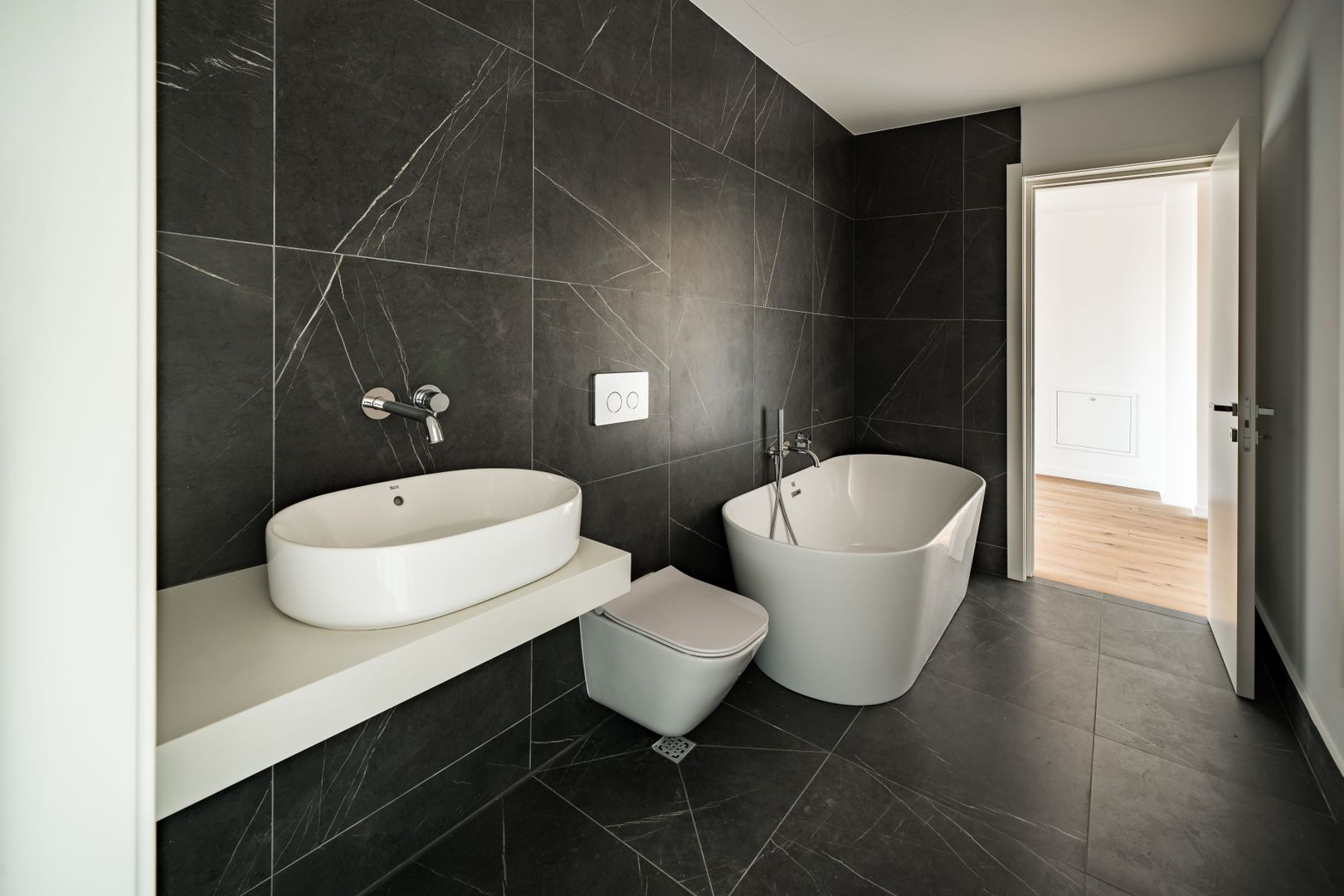 Apartament de 2 camere in Amber Forest - Poză 10