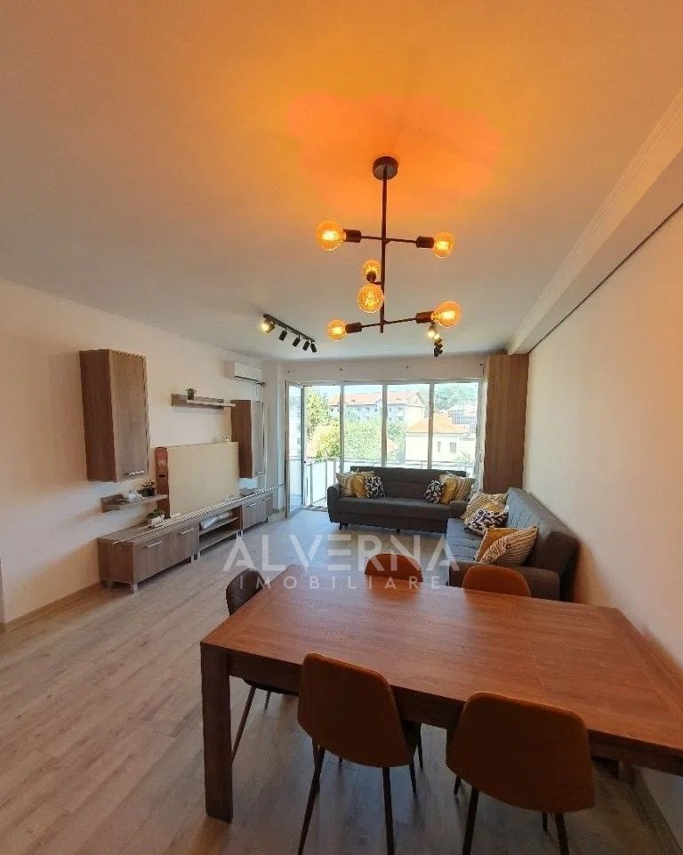 Apartament 2 camere | semidecomandat | 54mp | parcare | zona Centrala - Poză 1