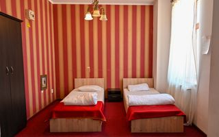 Hotel cu 16 camere de vanzare | Ultracentral, Ploiesti I Investitie - Poză 12