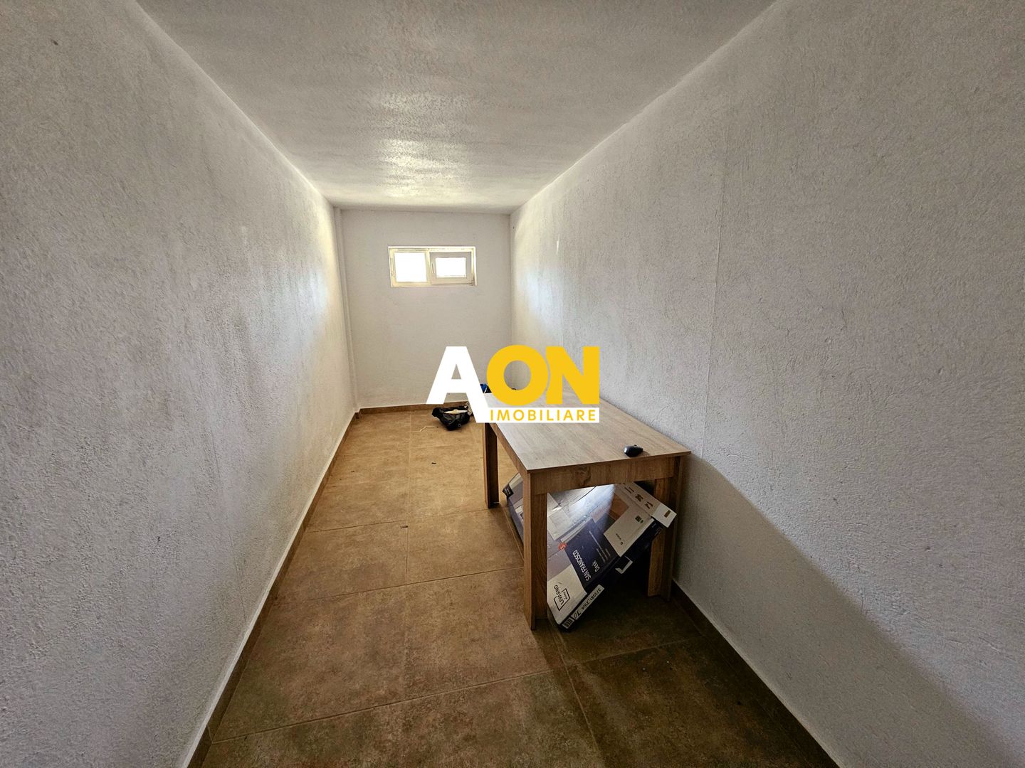 Apartament 2 camere, 2 balcoane, etaj 1, mobilat, utilat, boxa 9 mp - Poză 12