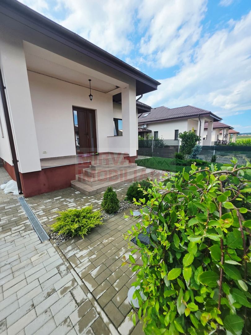 Vilă 5 camere de închiriat – Păulești, Cartier Magnolia - Poză 13