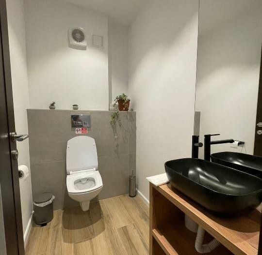 3 camere| DECOMANDAT| LOC DE PARCARE INCLUS  +TERASA 43 MP| VICTORIEI - Poză 6