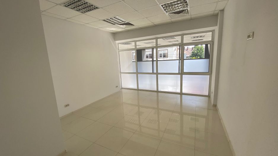 Spațiu de birouri de la 200 - 600mp - Poză 6