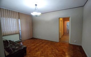 Apartament cu 4 camere, zona Nord - Poză 1