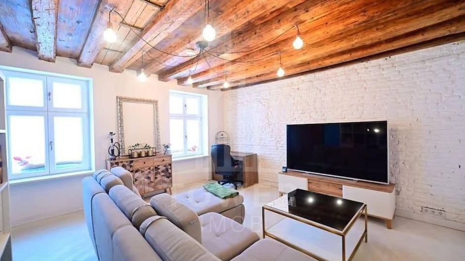 Apartament 3 camere de vanzare | Zona Ultracentrala - Poză 1