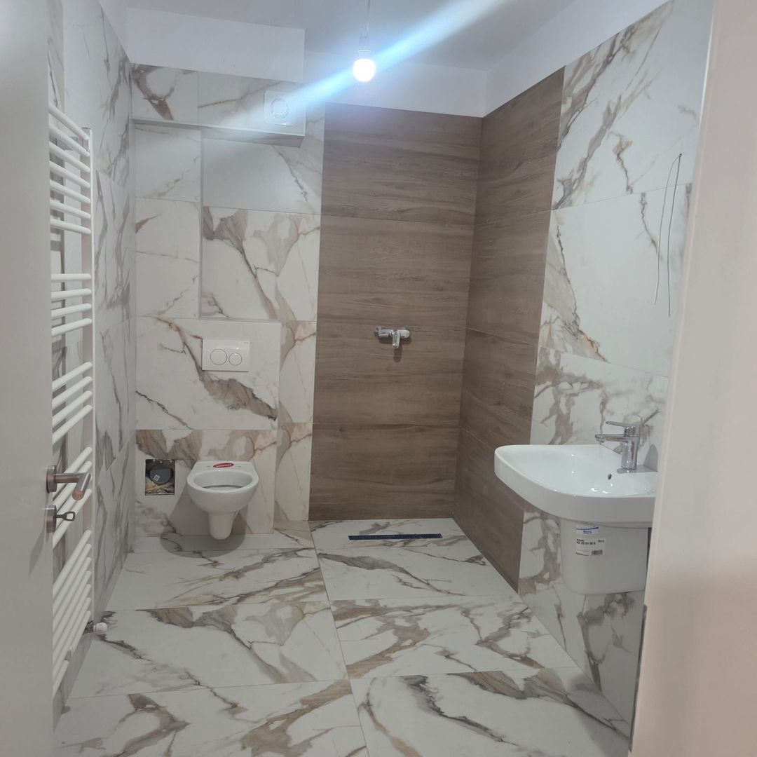 Apartament  2 camere Tractoru ,bloc nou! - Poză 5