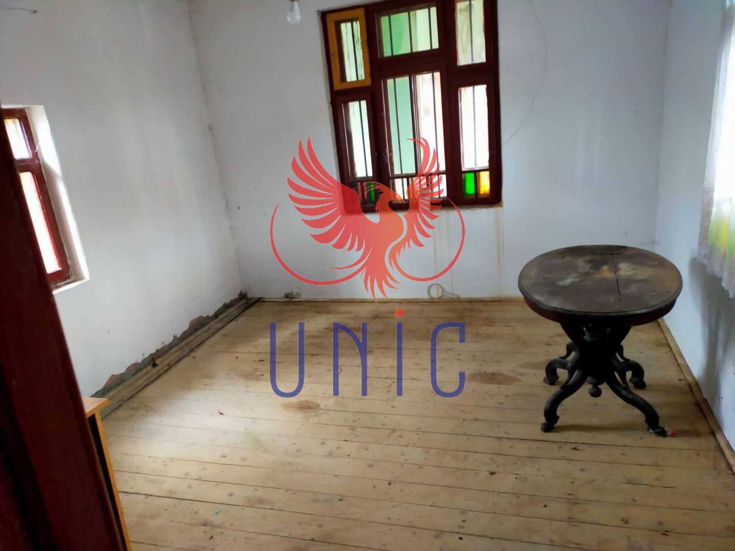 Conac Simnicul de sus Sat Cornet - Poză 13