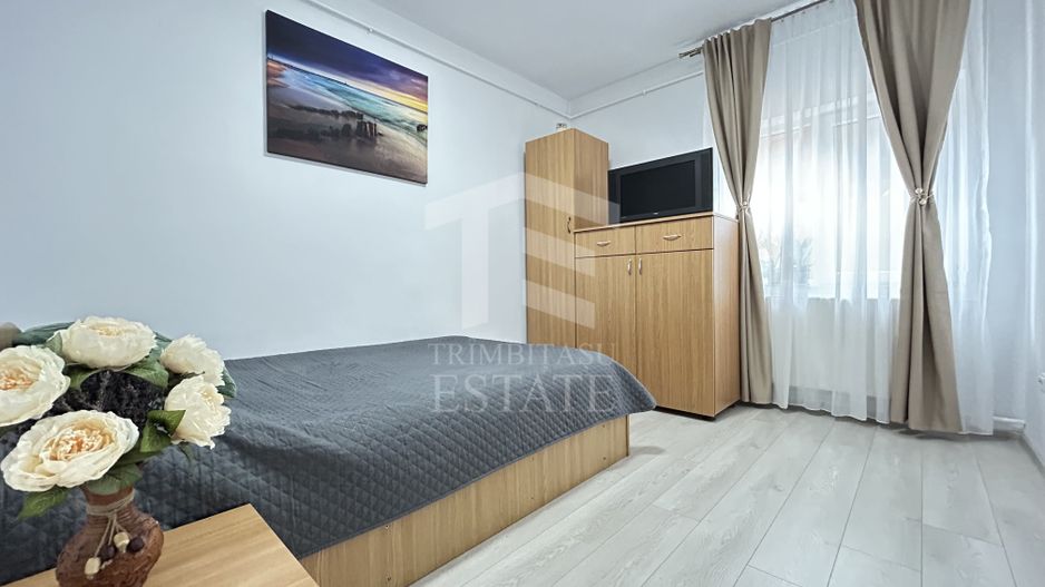 Afacere Turistică la Cheie | Pensiune 10 Camere | Eforie Nord - Poză 11