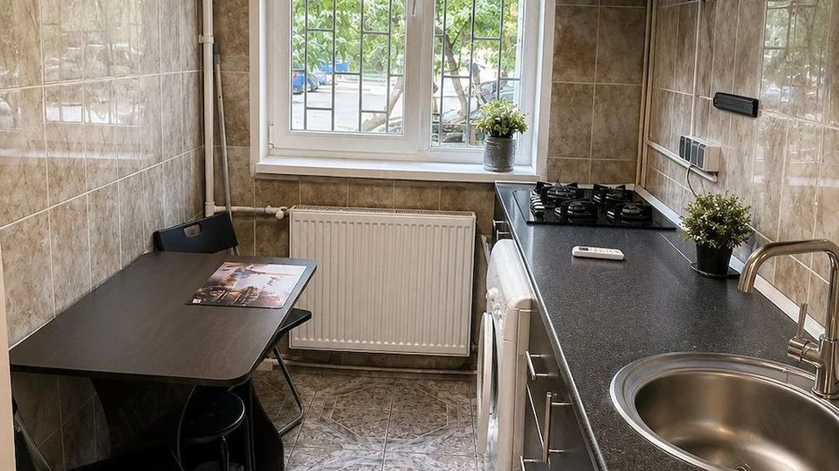 Apartament 2 camere ideal locuinta sau spatiu comercial Drumul Taberei - Poză 6
