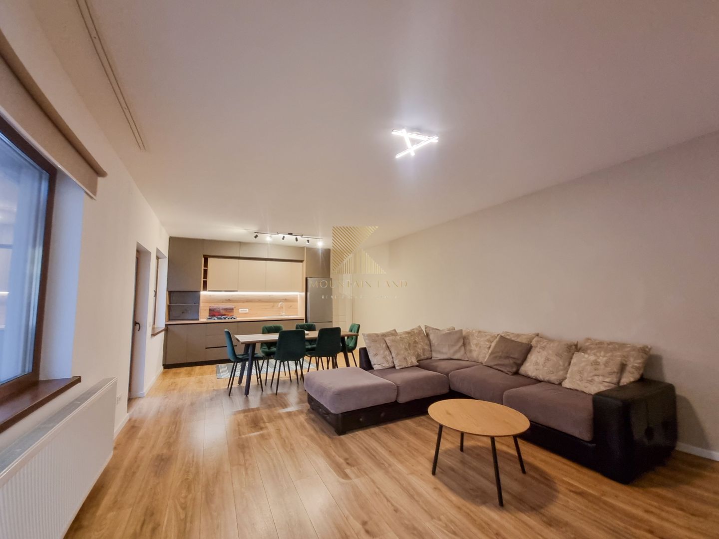 Casa cu 3 camere, curte proprie, renovata complet, Astra - Poză 3