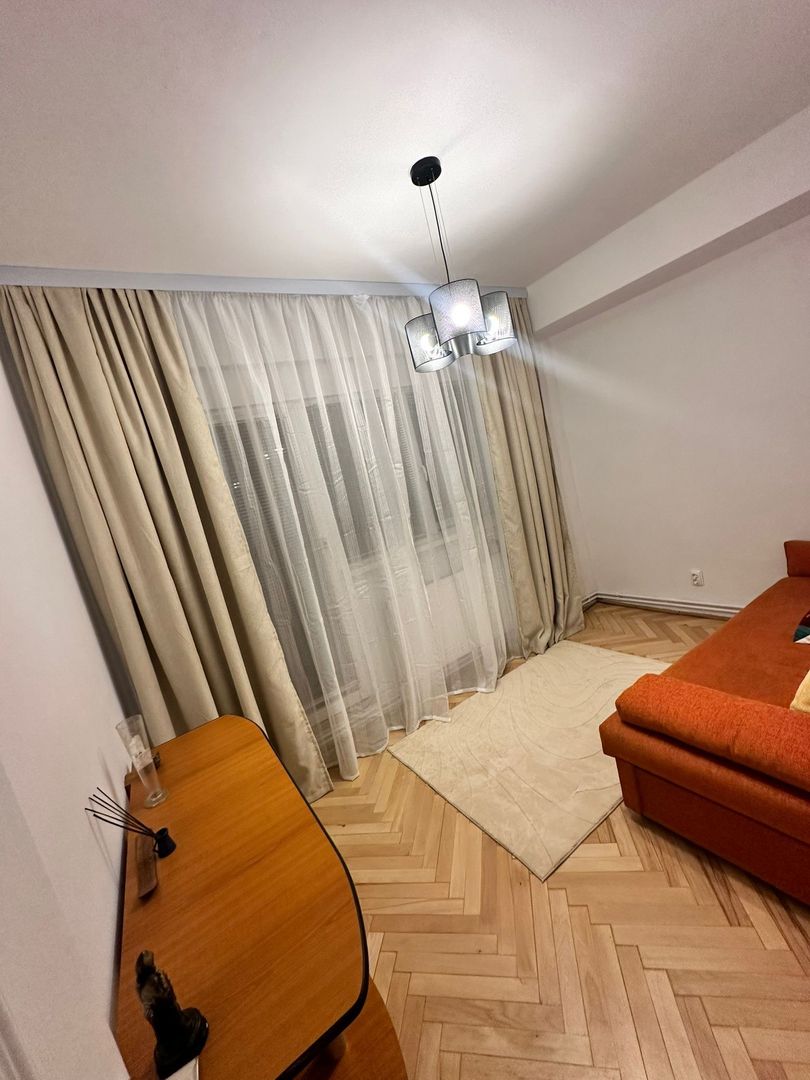 Apartament cu 3 camere in bloc reabilitat termic - Poză 14