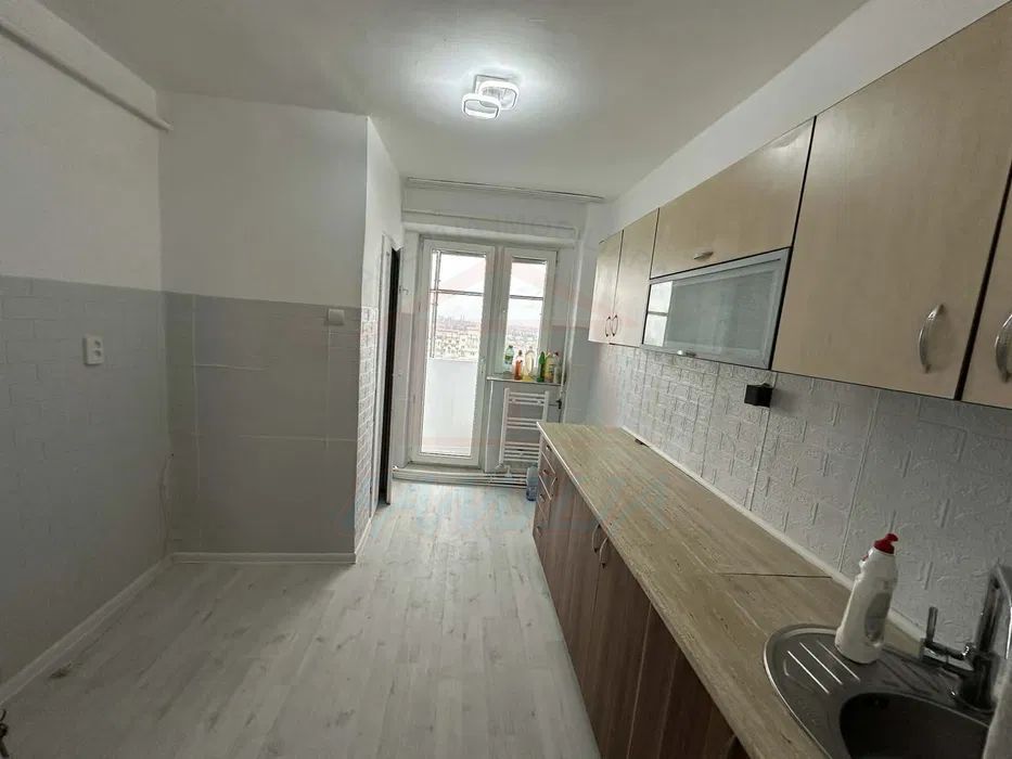 Vanzare apartament cu 3 camere, zona Micro 21, suprafata 76 mp. - Poză 1