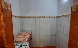 Garsoniera , zona Cornisa , et 4, Suprafata 22 mp. 17000 Euro neg - Poză 2