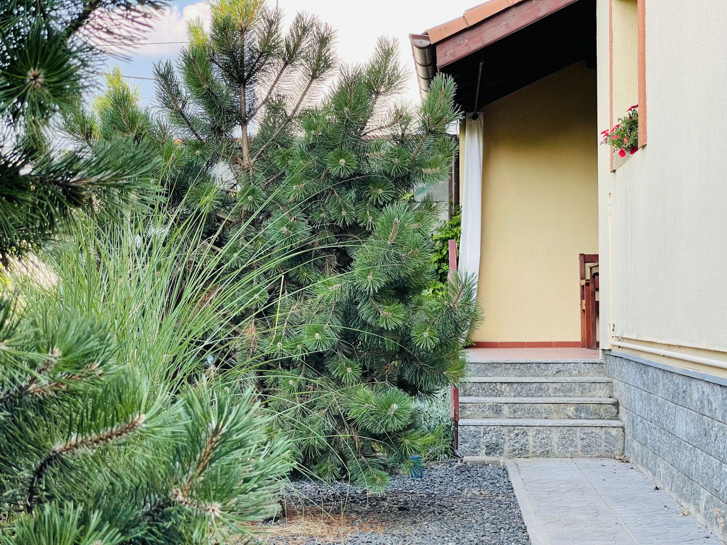 INCHIRIATA - Casa individuala cu 4 dormitoare, 184 mp | Garaj & Gradina | Fropin - Poză 46