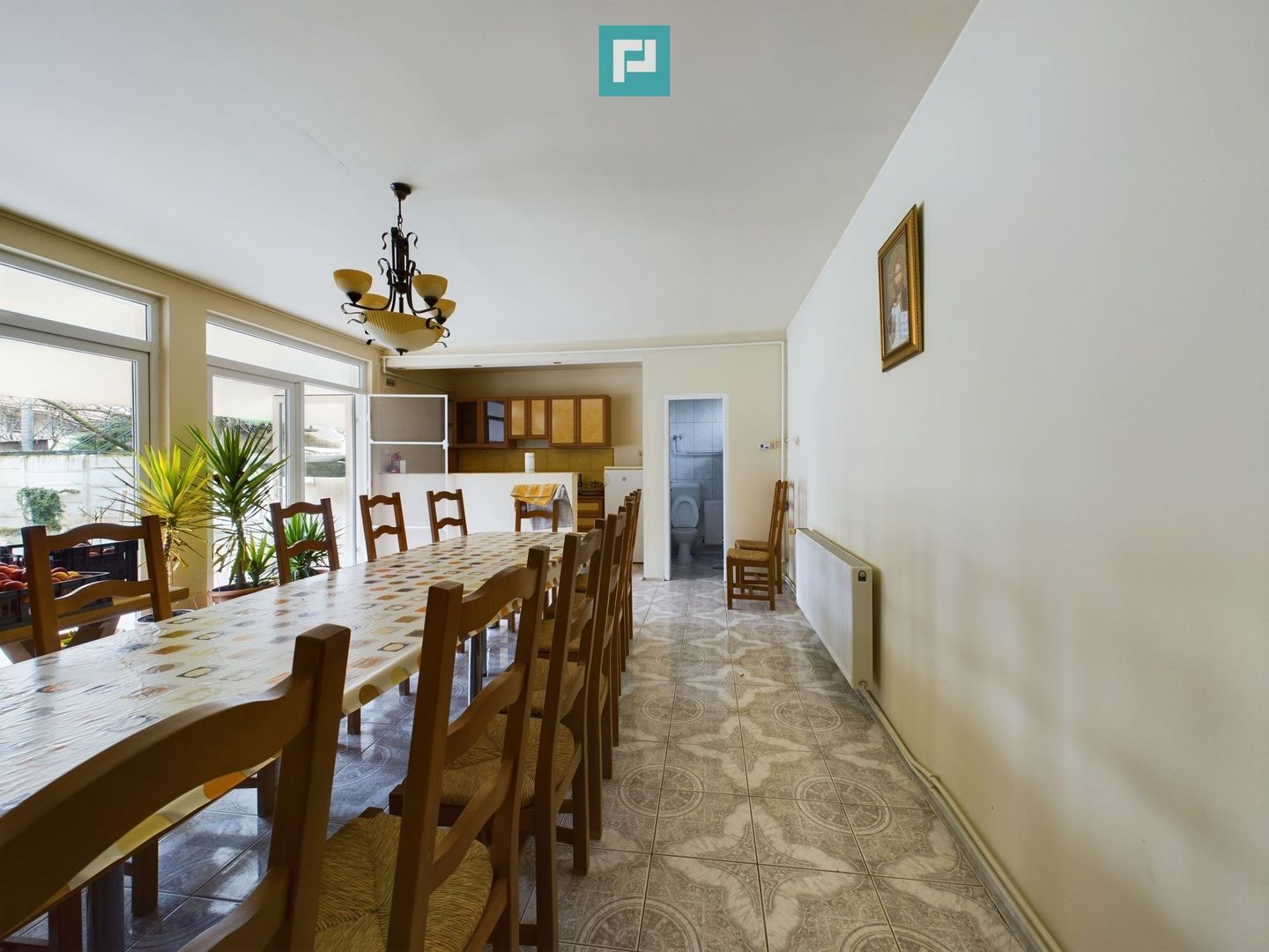 Casă situată Central în Dumbrăvița - Poză 26