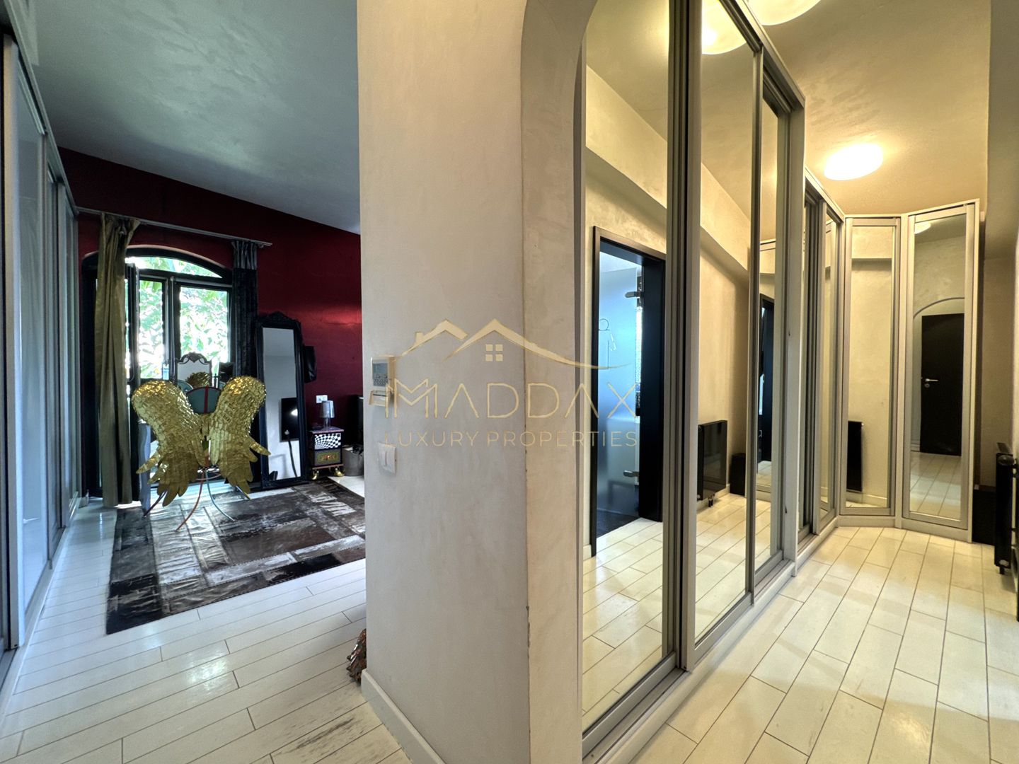 Vila cu 5 camere *344mp* + 400mp Teren // Zona Bucurestii Noi - Poză 31