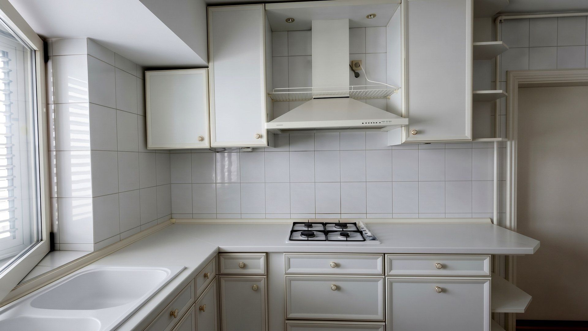 Apartament 4 camere cu terasă generoasă, etaj 6 - Poză 8
