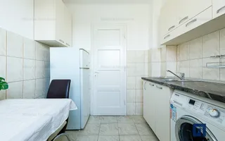 Bd CD LOGA Închiriere Apartament 2 camere decomandat, mobilat utilat, 340 euro - Poză 12