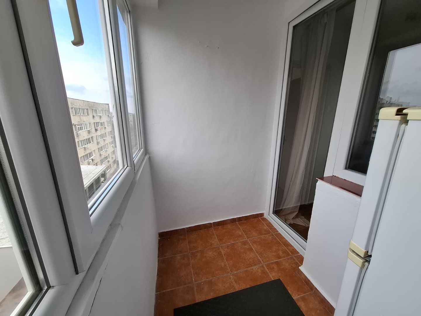 Garsoniera de inchriat langa Afi Cotroceni Metrou L346 - Poză 4