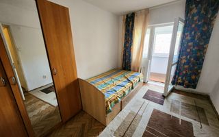 De inchiriat apartament 3 camere, etaj 1, Cetate - Poză 5