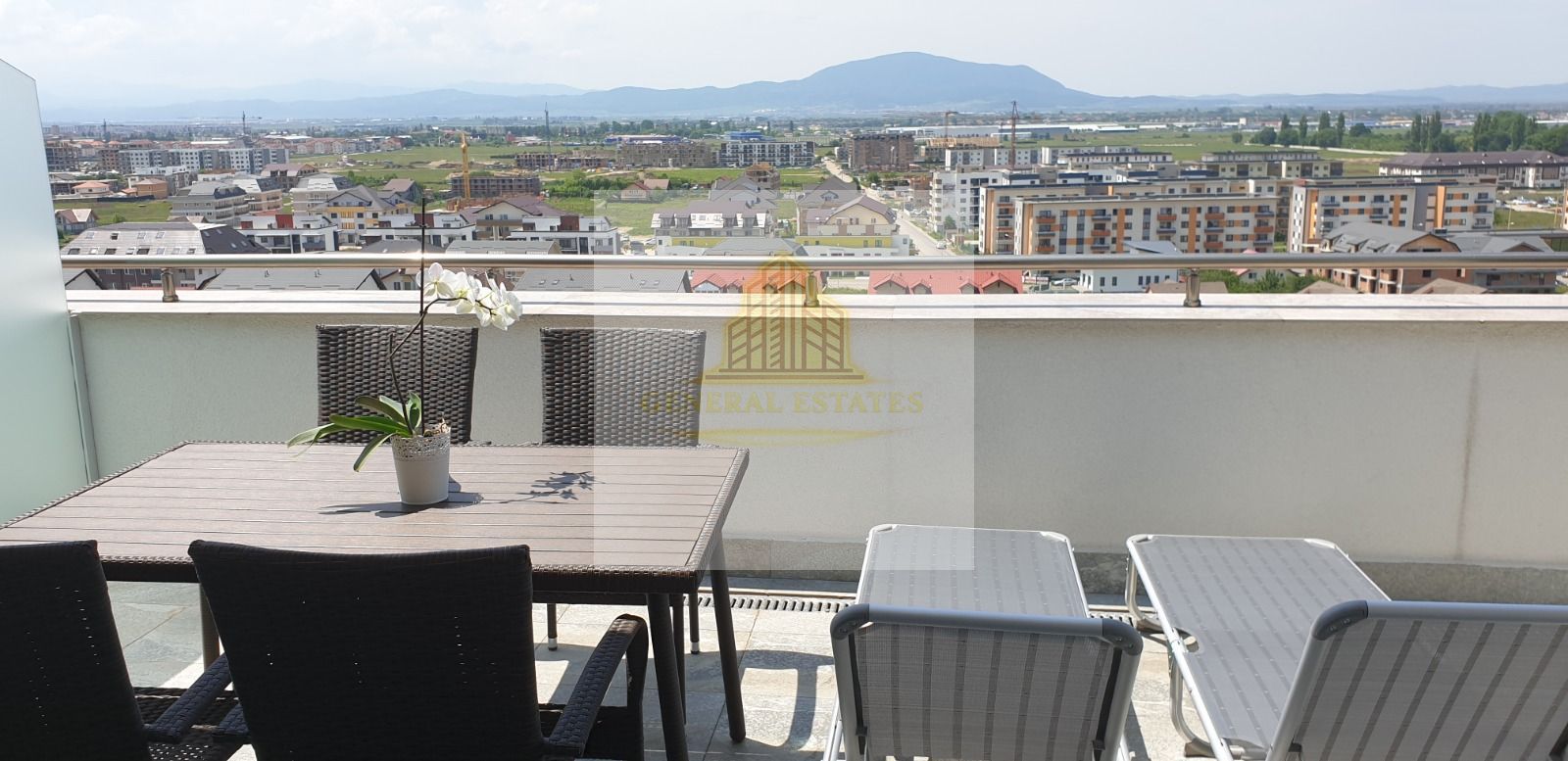 Apartament 2 camere tip penthouse cu terasă panoramică – zona Coresi - Poză 8